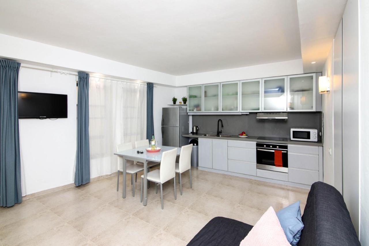 Gabriel Apartments - Cozy Kotel House Yerusalem Bagian luar foto